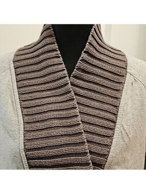 394. Lululemon Bliss Break Wrap